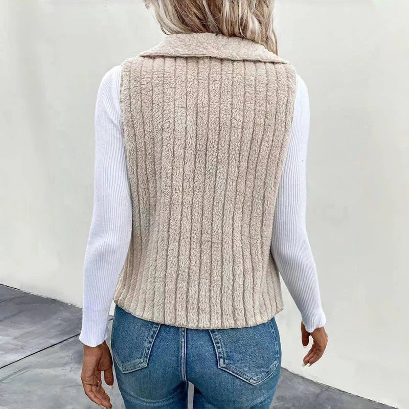 LIYANA™ | Gilet en tricot doux avec texture