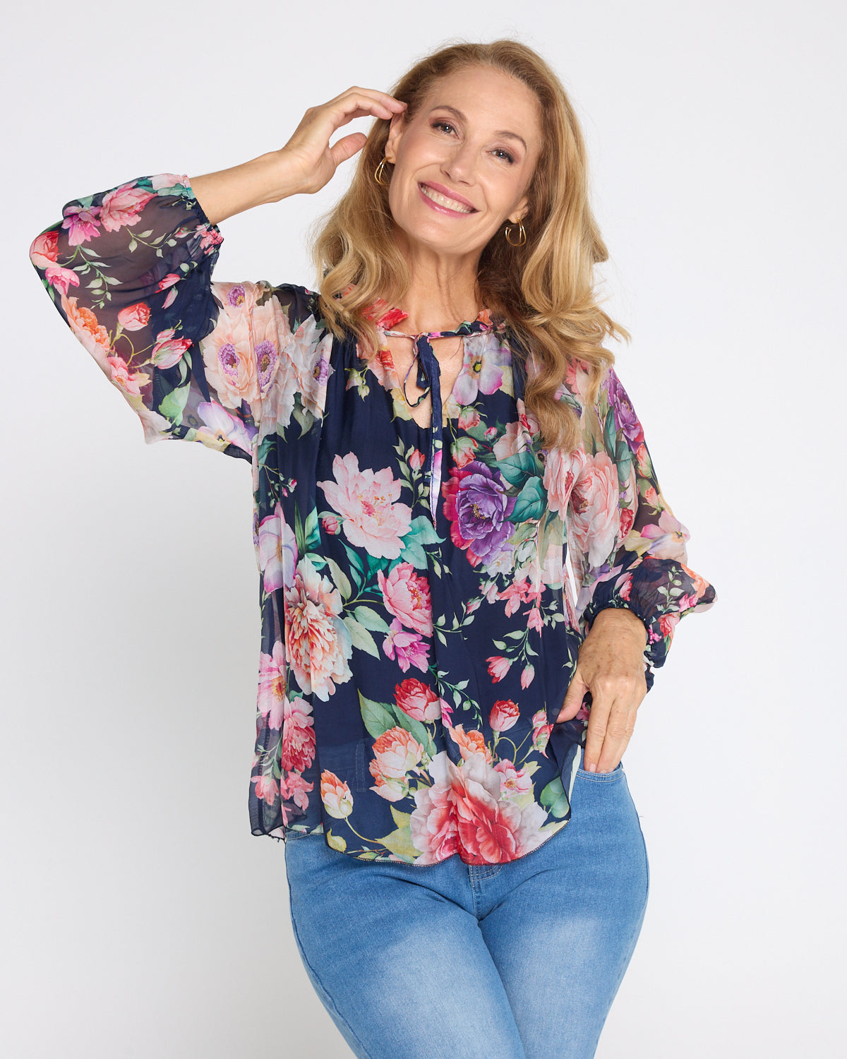 LIVIA™ | Blouse à fleurs à l'élégance féminine