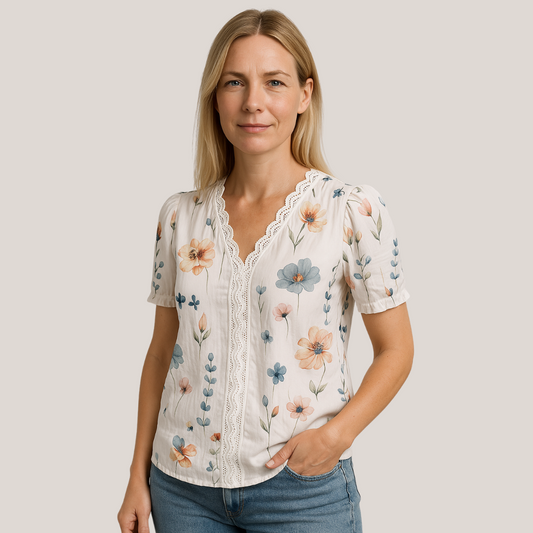 AMARILIAMC | Blouse à col en V avec bordure en dentelle florale