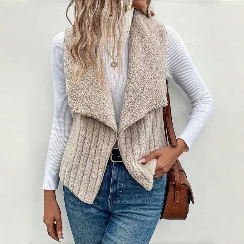 LIYANA™ | Gilet en tricot doux avec texture