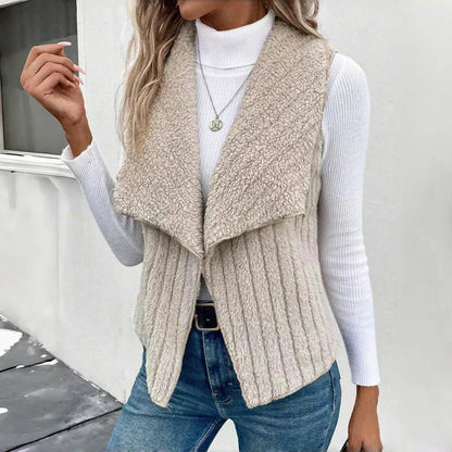 LIYANA™ | Gilet en tricot doux avec texture