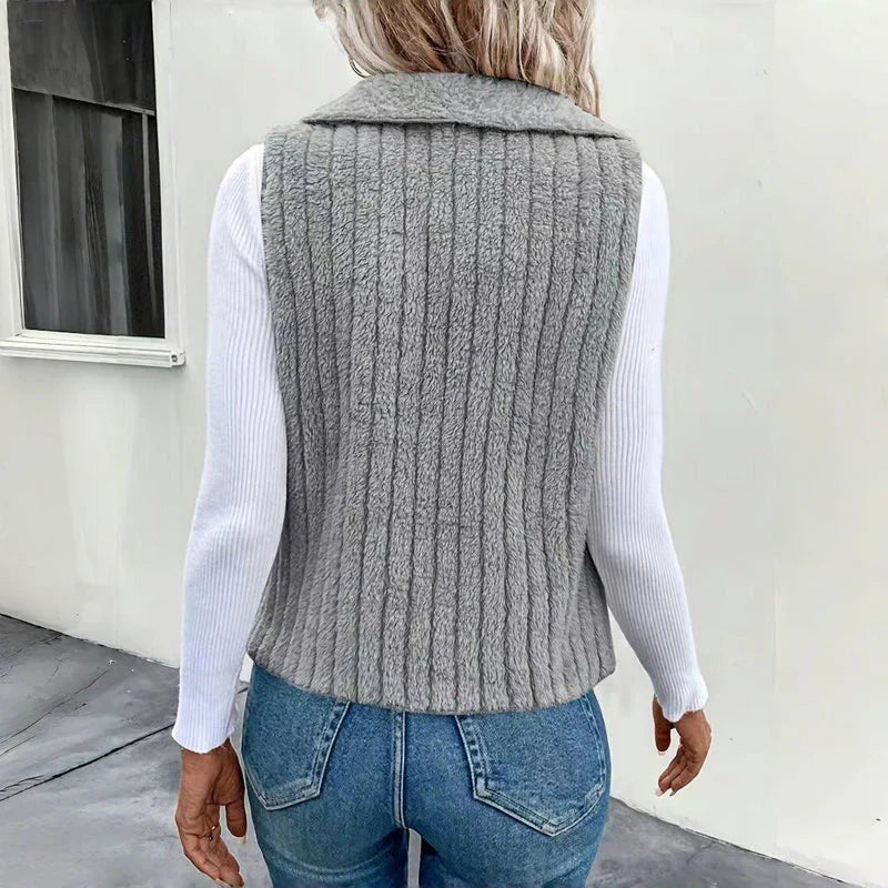 LIYANA™ | Gilet en tricot doux avec texture