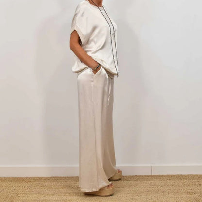 LINA™ | Ensemble souple avec chemisier et pantalon 